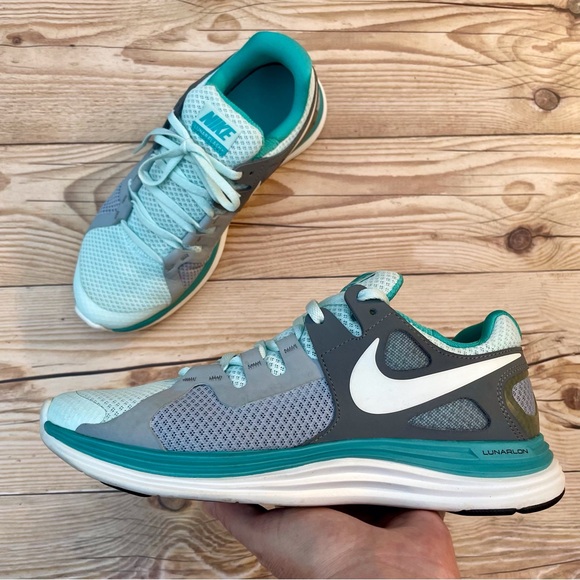 Nike Lunar Flash+ - Picture 2 of 16